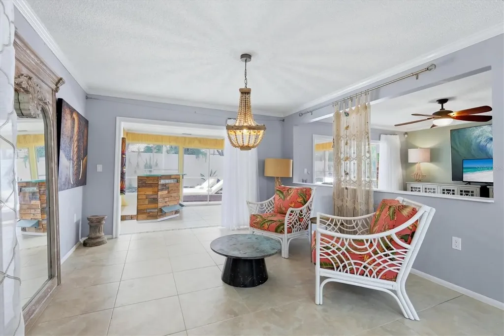 1833 Oak View Drive Sarasota FL 34232