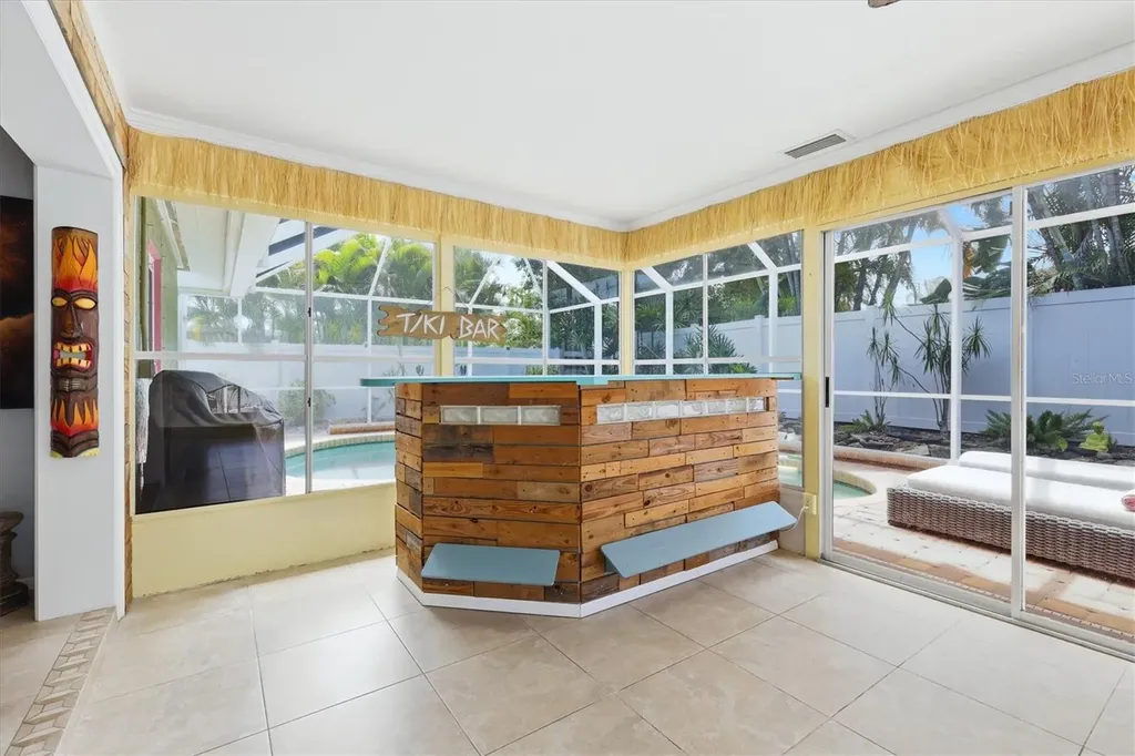 1833 Oak View Drive Sarasota FL 34232