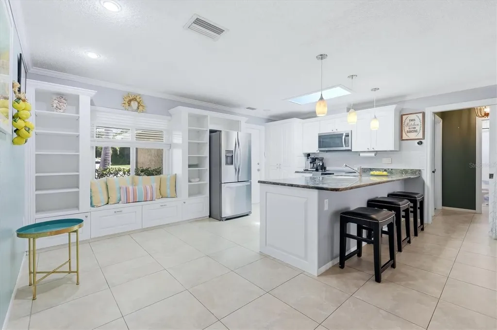 1833 Oak View Drive Sarasota FL 34232