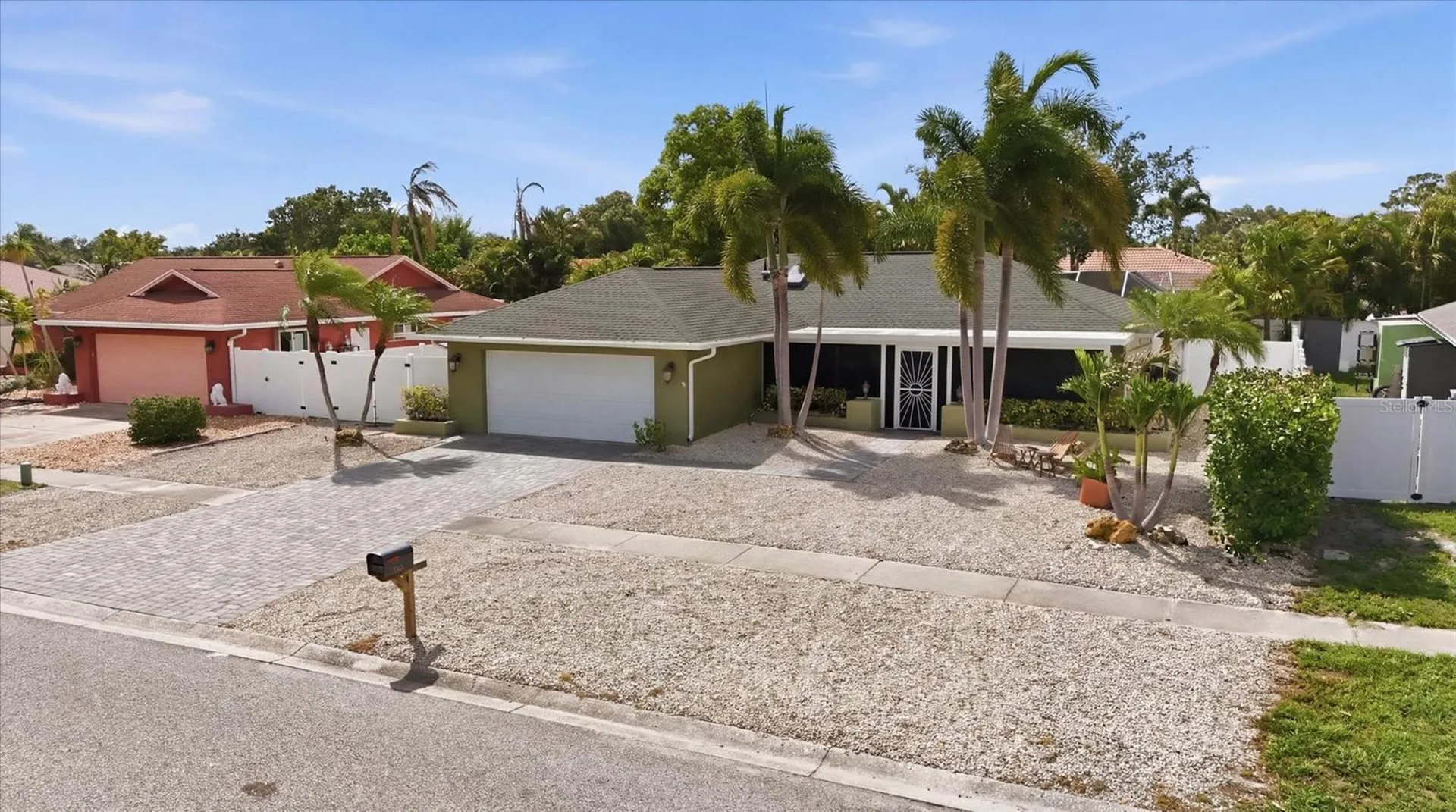 1833 Oak View Drive Sarasota FL 34232