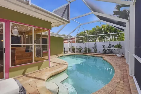 1833 Oak View Drive Sarasota FL 34232