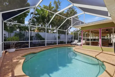 1833 Oak View Drive Sarasota FL 34232