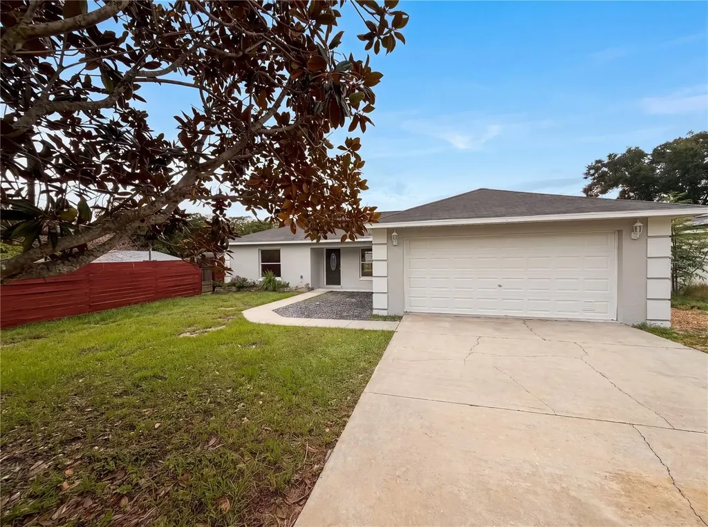 9295 SE 163rd Street Summerfield FL 34491