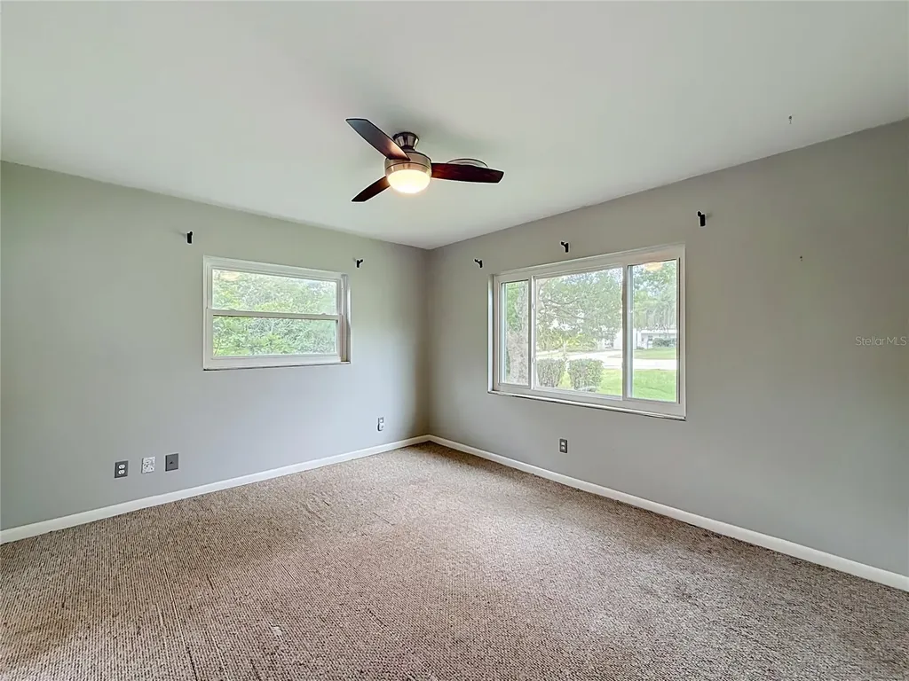 2405 NE 2nd Street Ocala FL 34470