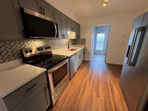5155 9th Avenue N St Petersburg FL 33710