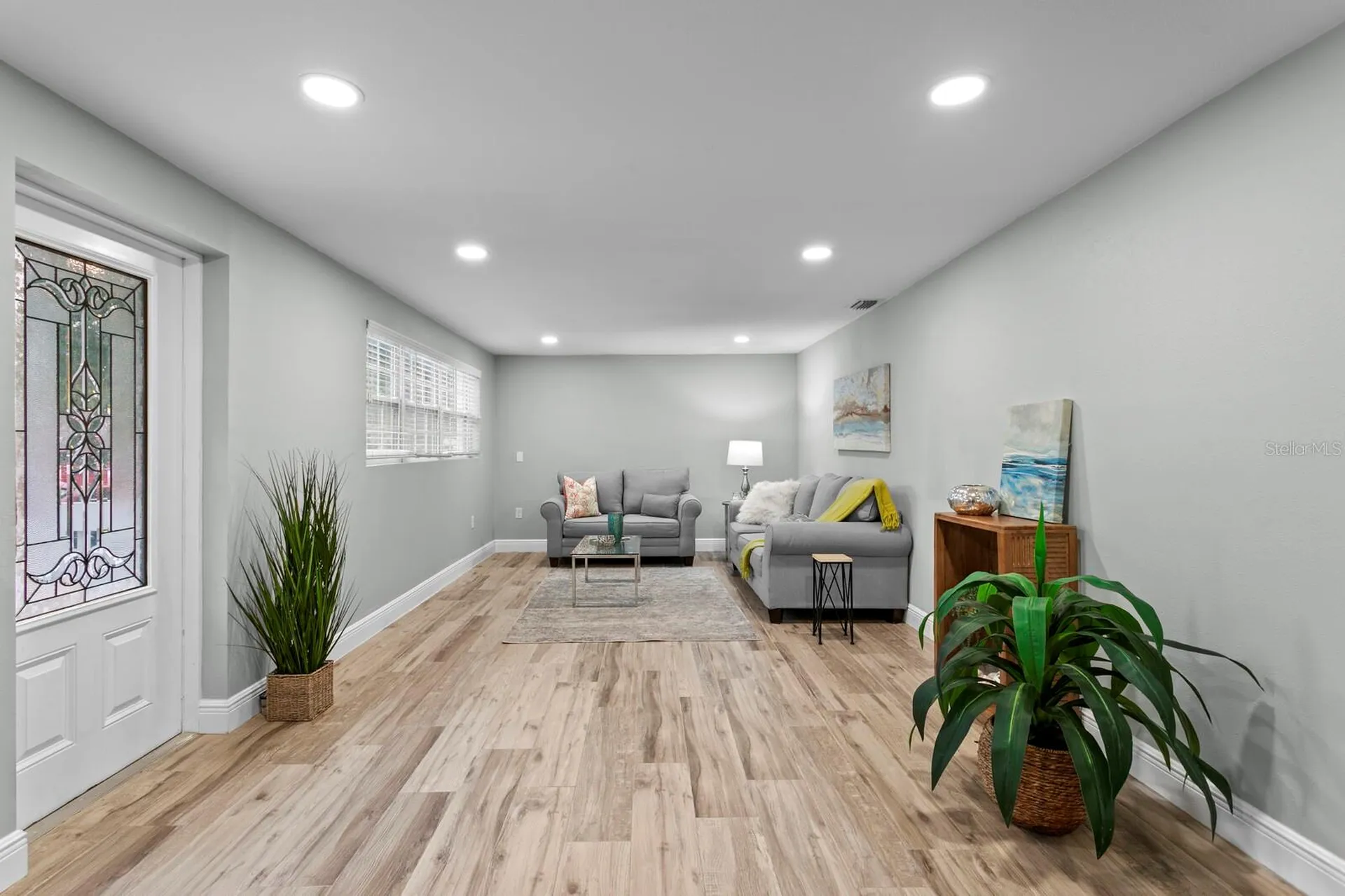 3526 W Paul Avenue Tampa FL 33611