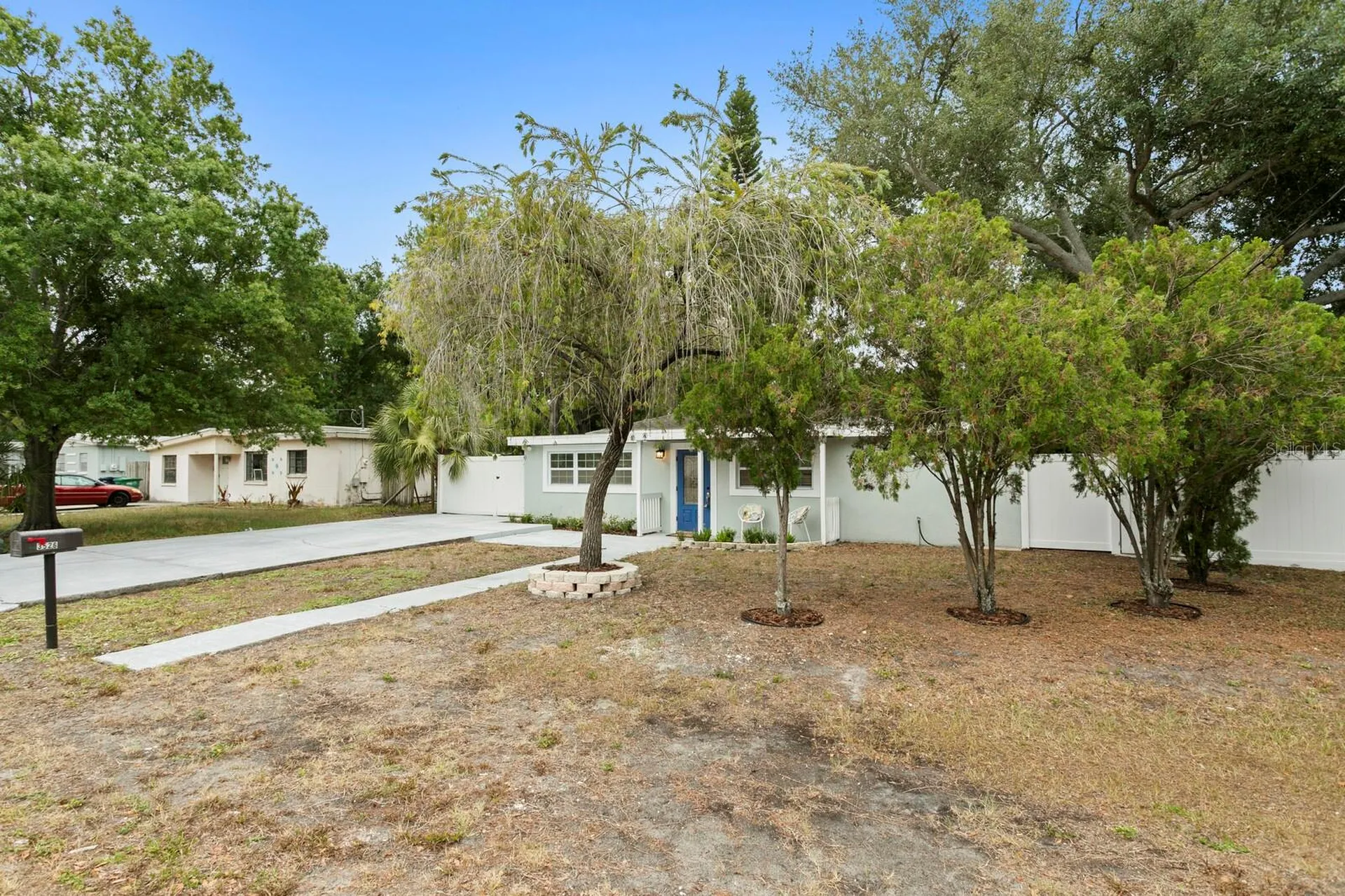 3526 W Paul Avenue Tampa FL 33611