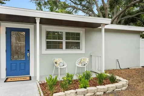 3526 W Paul Avenue Tampa FL 33611