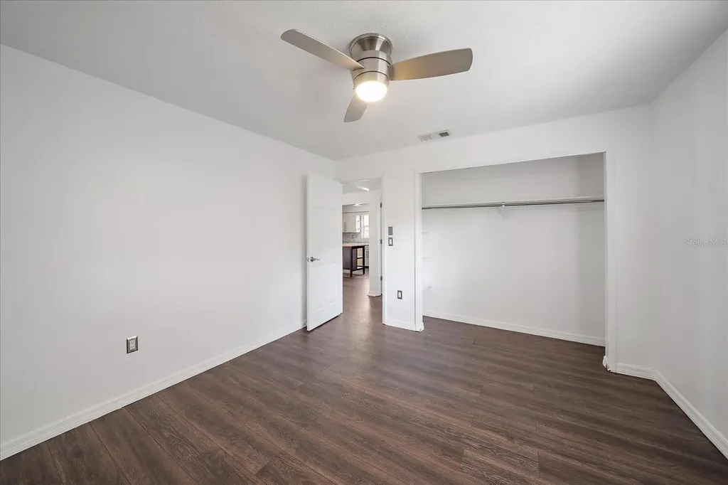 2619 Robinson Avenue Sarasota FL 34232