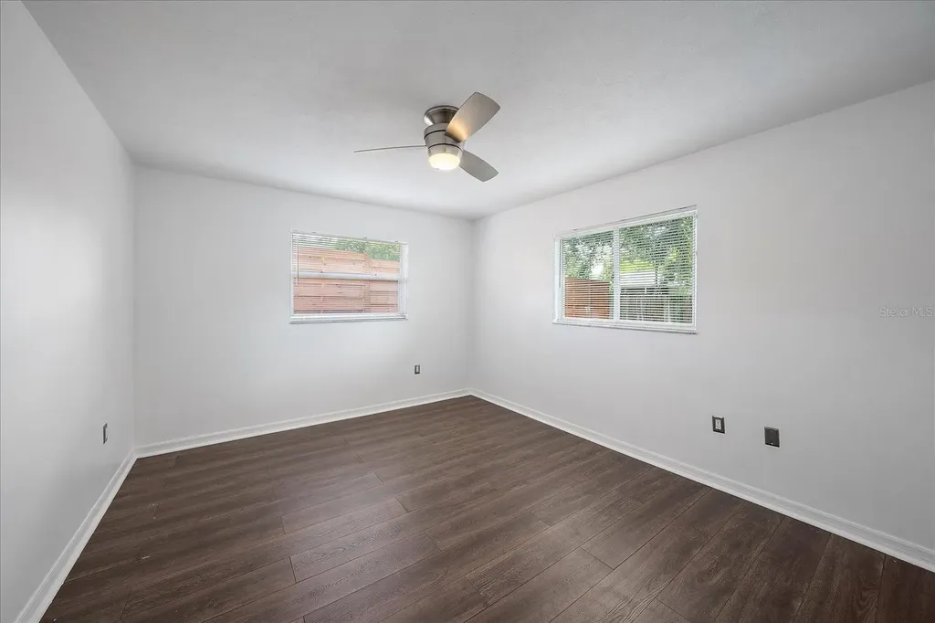 2619 Robinson Avenue Sarasota FL 34232