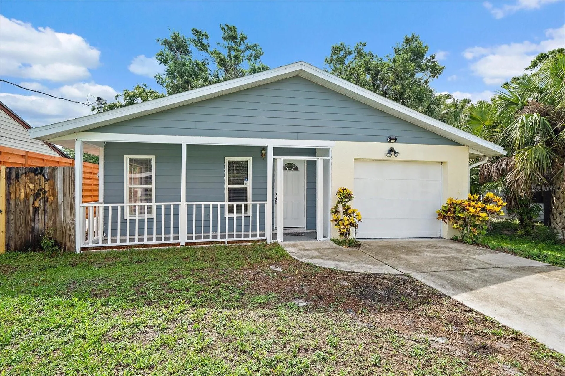 2619 Robinson Avenue Sarasota FL 34232