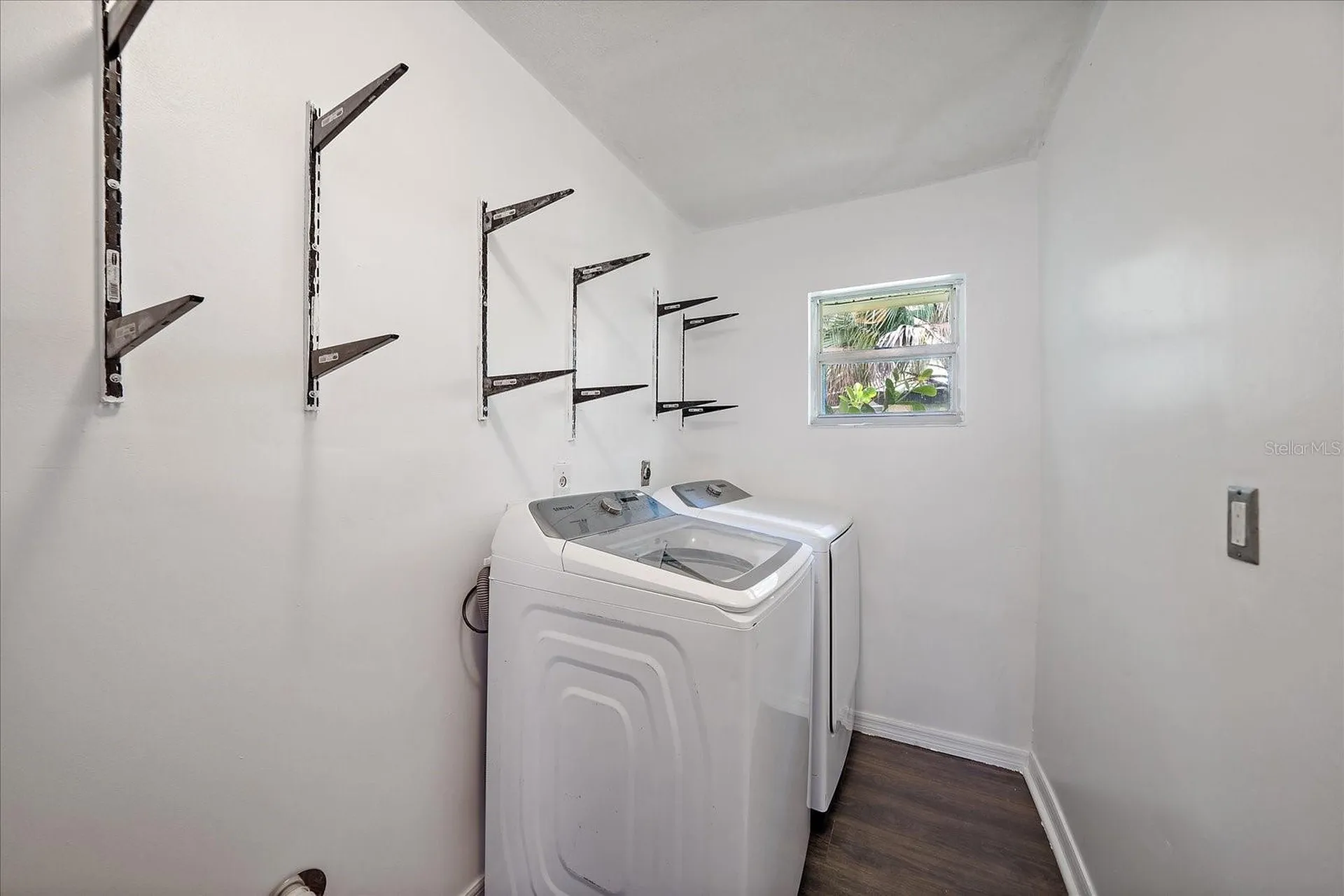 2619 Robinson Avenue Sarasota FL 34232