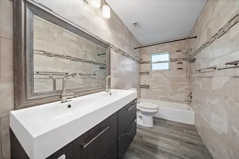 2619 Robinson Avenue Sarasota FL 34232