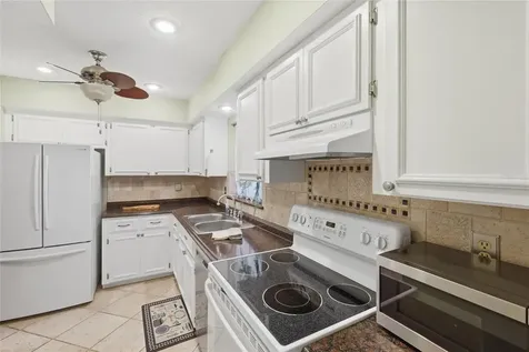 404 Oxford Drive Nokomis FL 34275