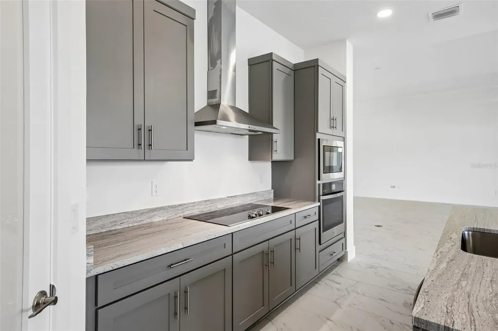 8255 Golden Beach Court Parrish FL 34219