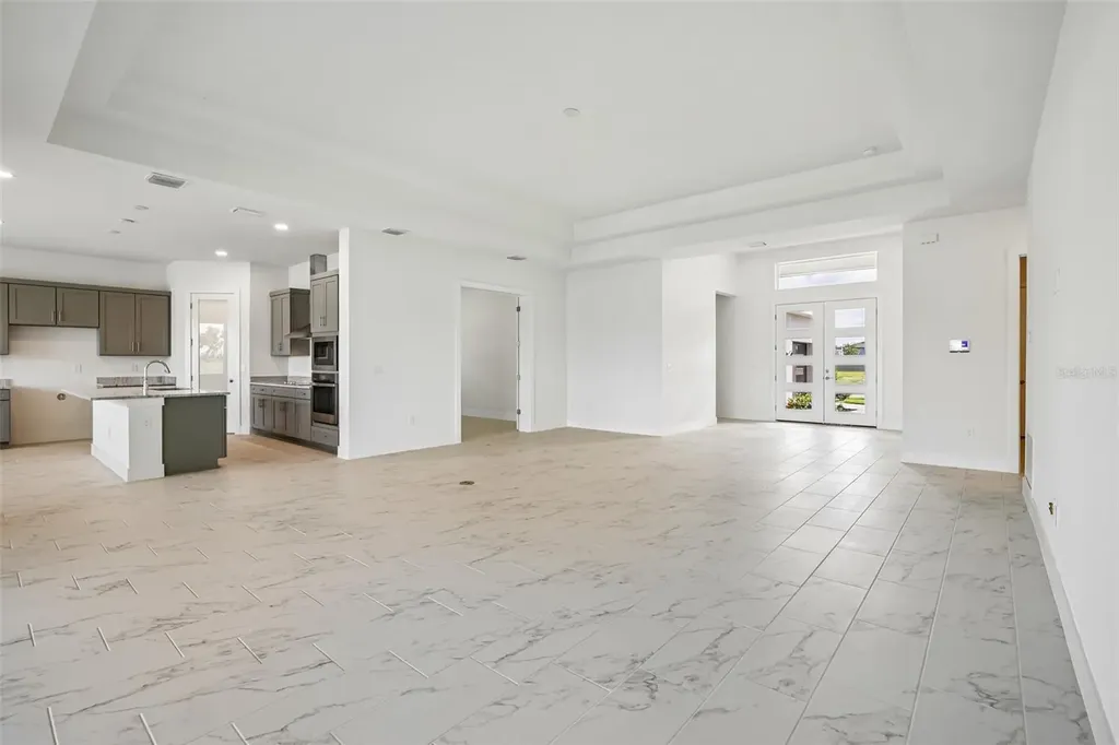 8255 Golden Beach Court Parrish FL 34219
