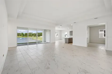 8255 Golden Beach Court Parrish FL 34219