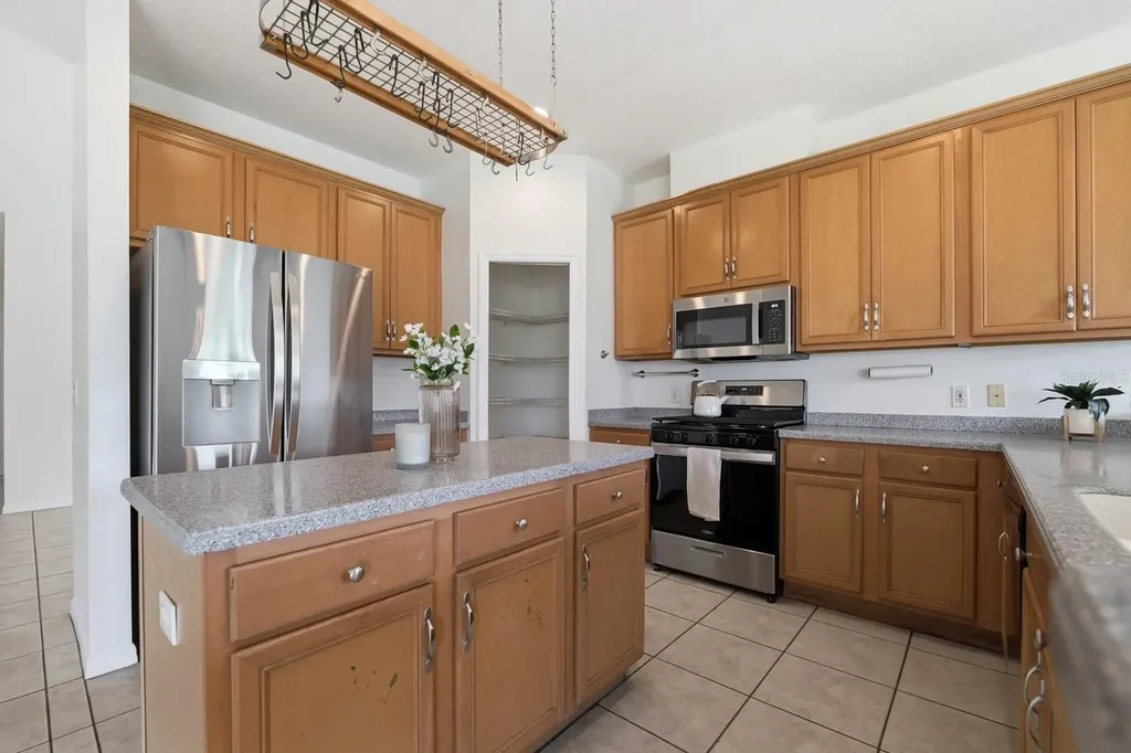 14722 Heronglen Drive Lithia FL 33547