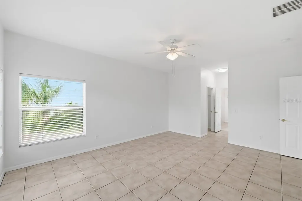 14722 Heronglen Drive Lithia FL 33547