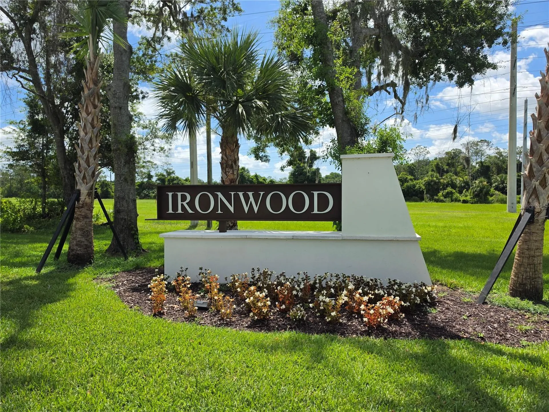1009 Champion Rdg Drive Daytona Beach FL 32124