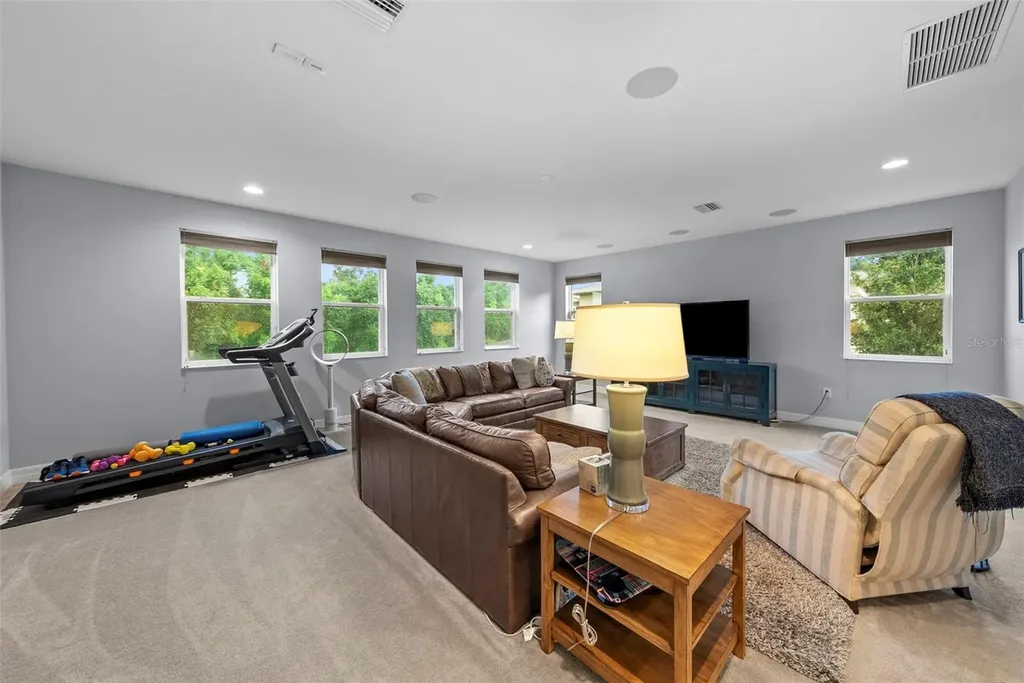 2608 Meadow Grange Lane Lutz FL 33559