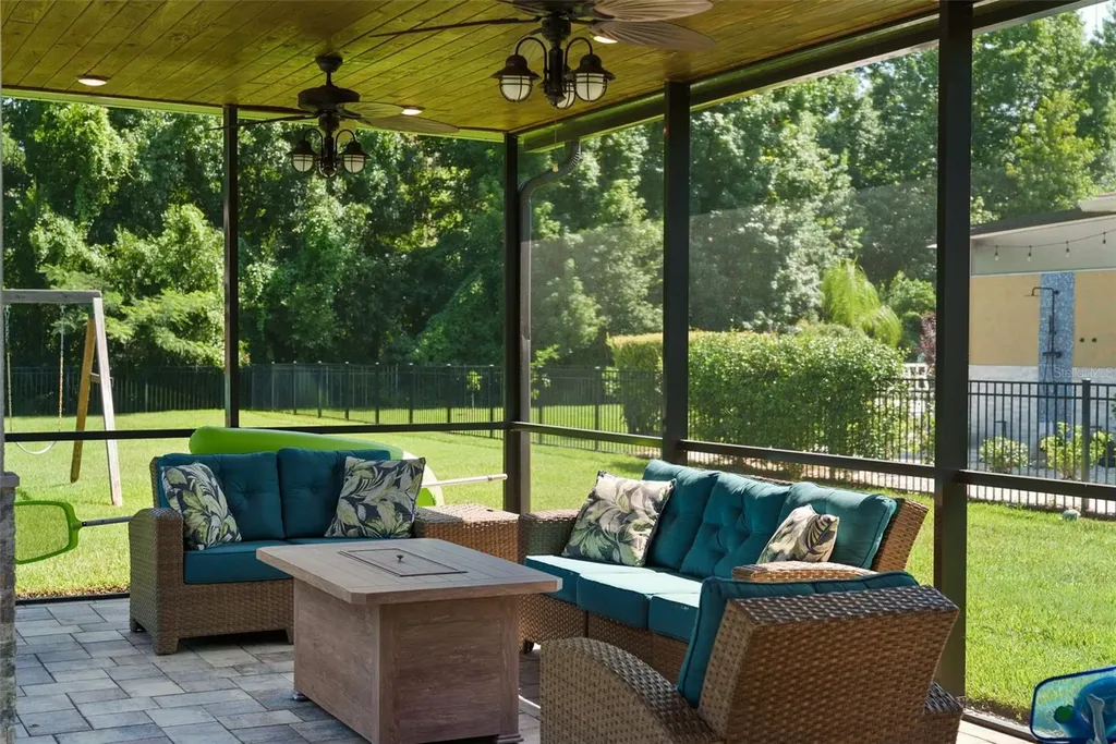 2608 Meadow Grange Lane Lutz FL 33559