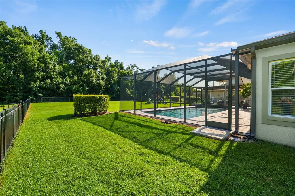 2608 Meadow Grange Lane Lutz FL 33559