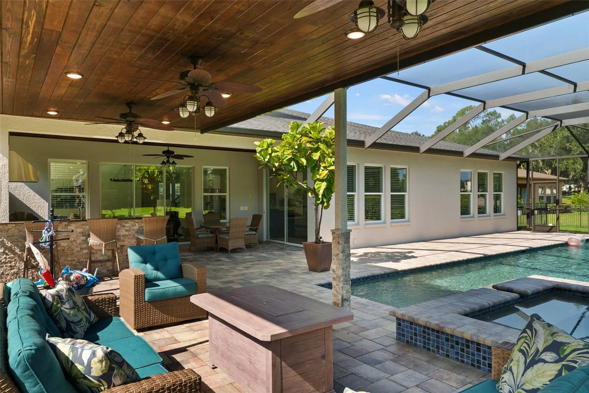 2608 Meadow Grange Lane Lutz FL 33559