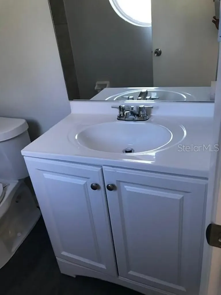 11141 Essex Ridge Court Orlando FL 32837