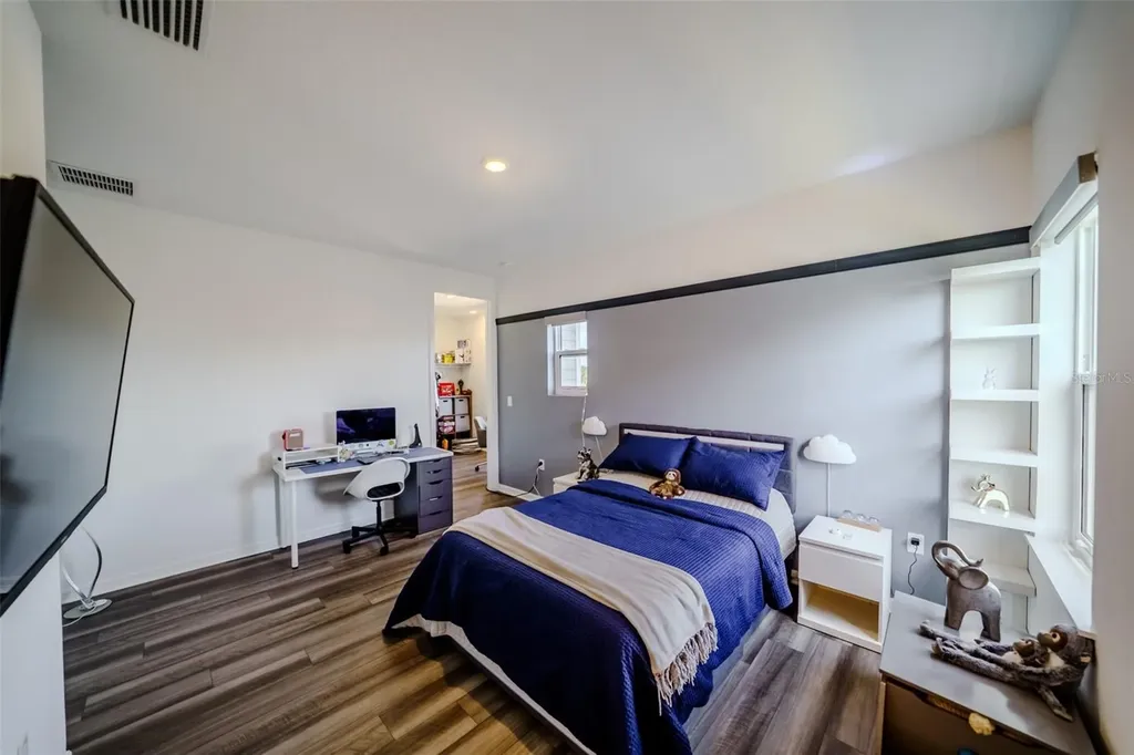 9121 Radiant Circle Sarasota FL 34241