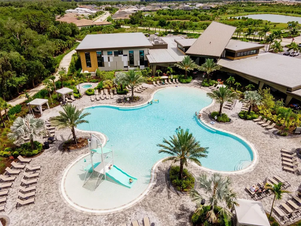 9121 Radiant Circle Sarasota FL 34241