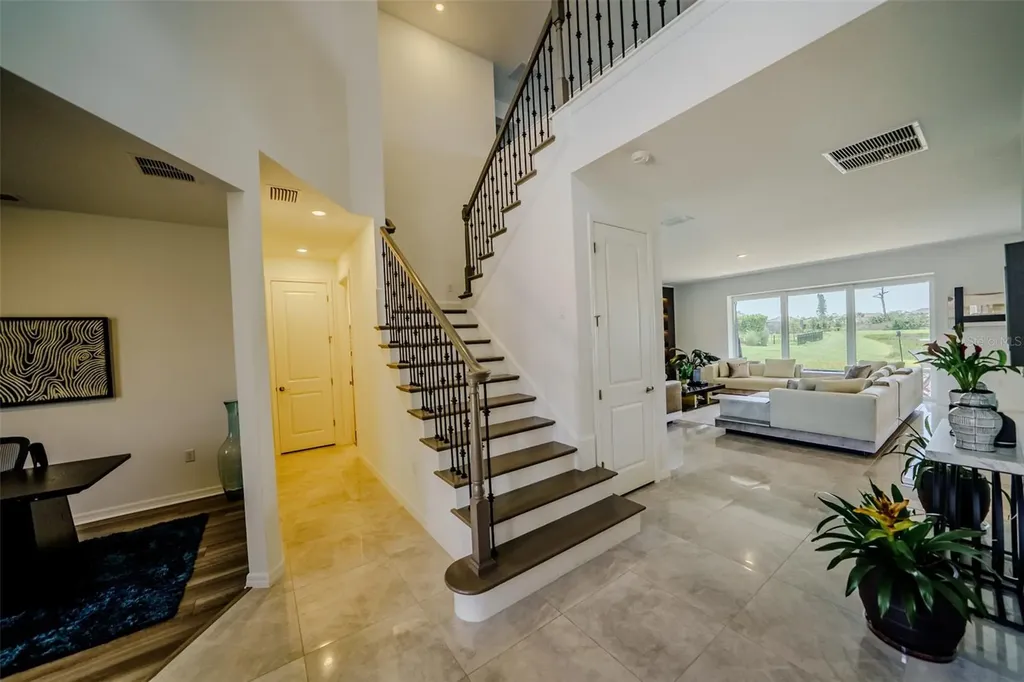 9121 Radiant Circle Sarasota FL 34241