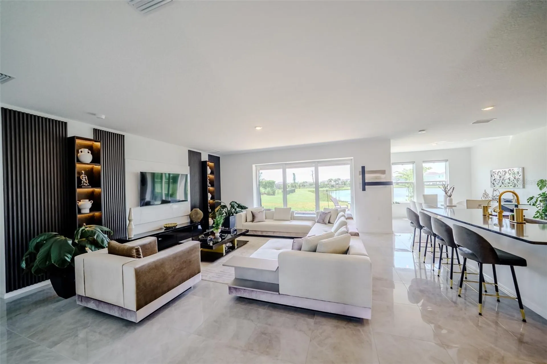 9121 Radiant Circle Sarasota FL 34241