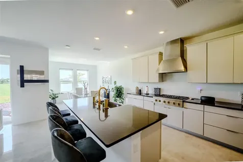 9121 Radiant Circle Sarasota FL 34241