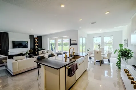 9121 Radiant Circle Sarasota FL 34241