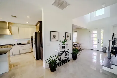 9121 Radiant Circle Sarasota FL 34241