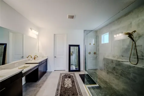 9121 Radiant Circle Sarasota FL 34241