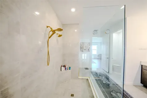 9121 Radiant Circle Sarasota FL 34241