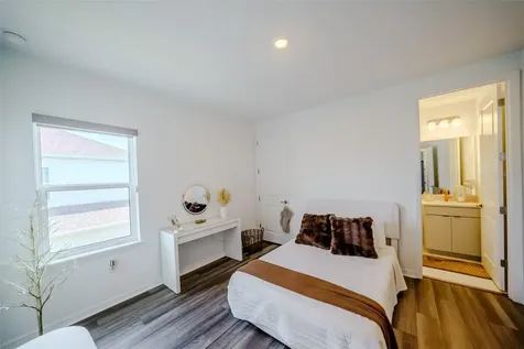 9121 Radiant Circle Sarasota FL 34241