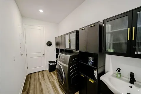 9121 Radiant Circle Sarasota FL 34241