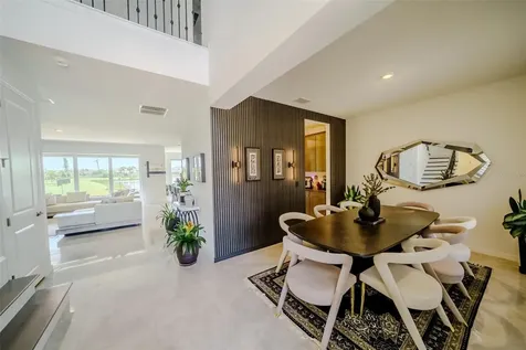 9121 Radiant Circle Sarasota FL 34241