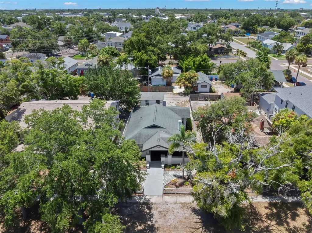 2444 1st Avenue S St Petersburg FL 33712