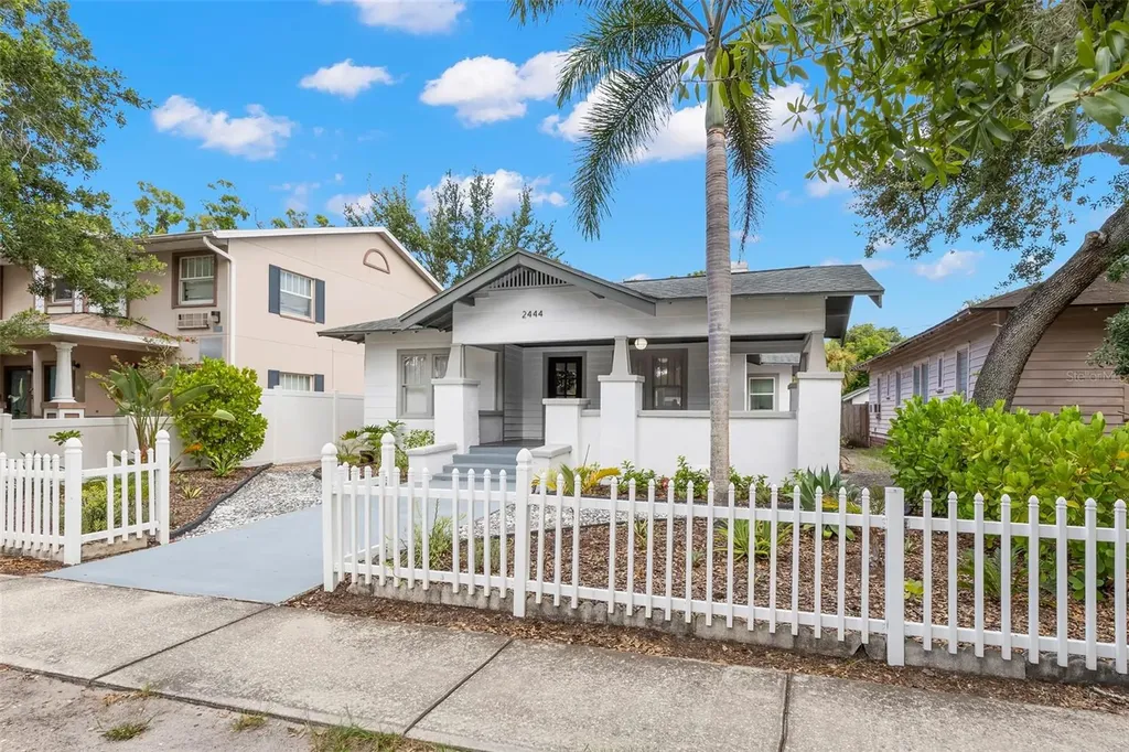 2444 1st Avenue S St Petersburg FL 33712