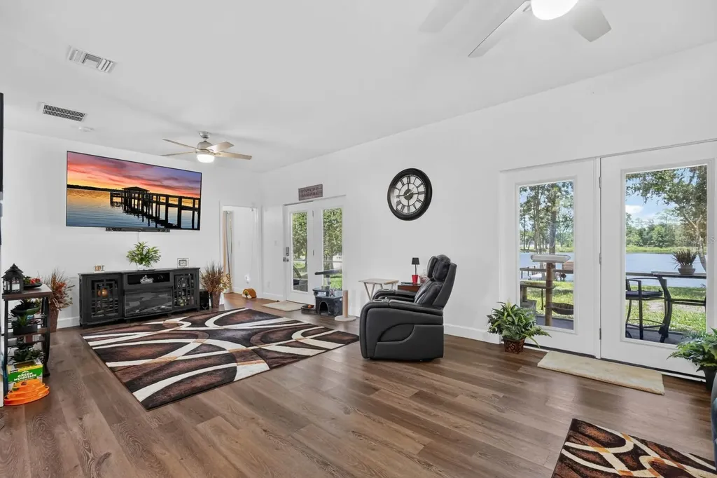 350 Fox Hollow Farms Road Pierson FL 32180
