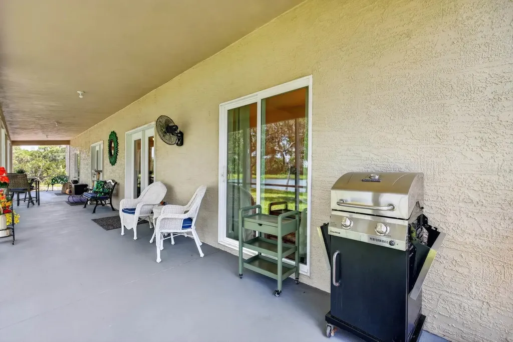 350 Fox Hollow Farms Road Pierson FL 32180