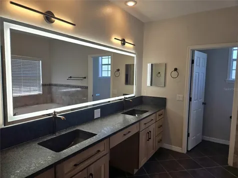 1725 Billingshurst Court Orlando FL 32825