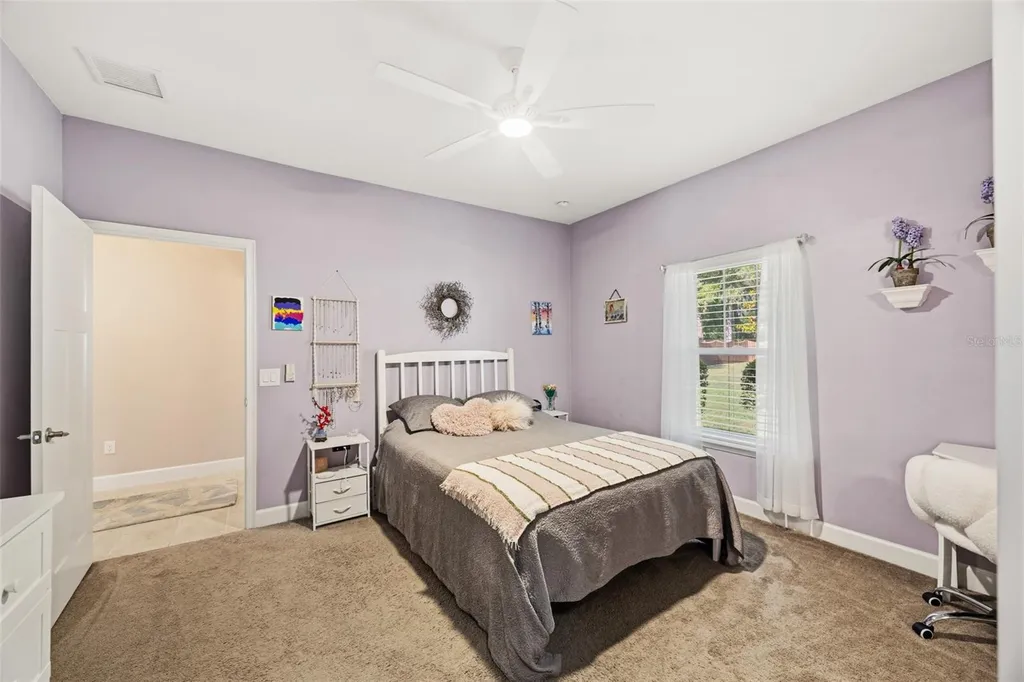 16825 NW 2nd Road Newberry FL 32669