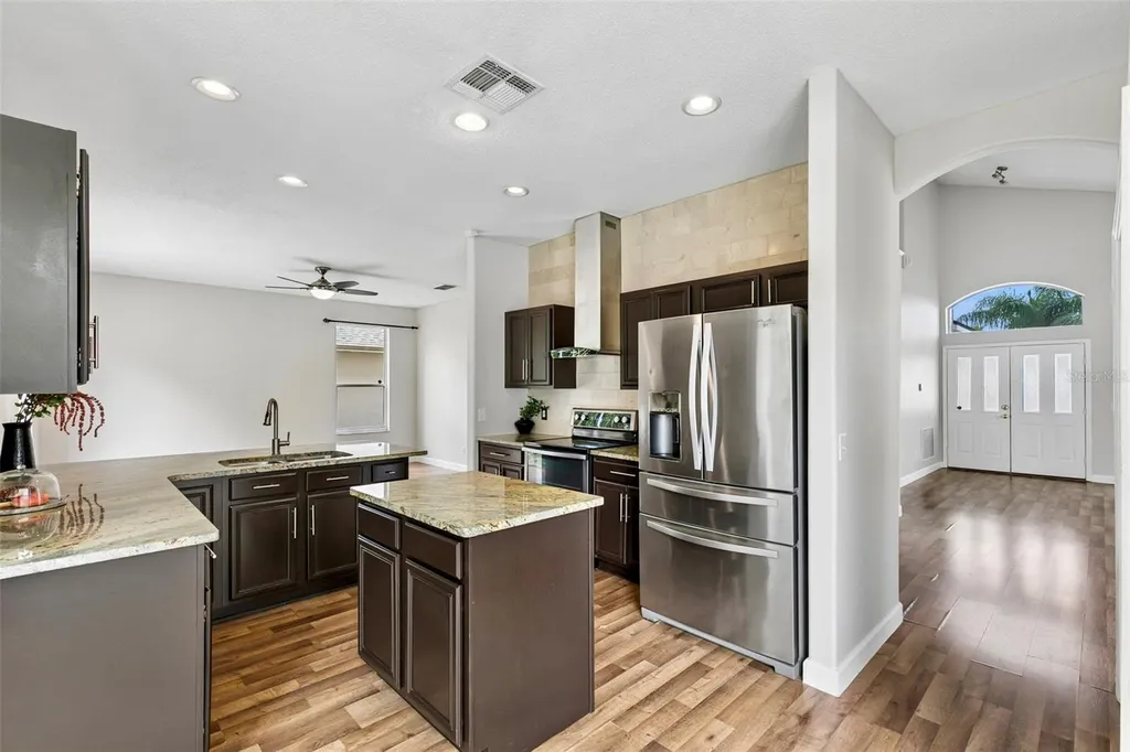 832 Magnolia Creek Circle Orlando FL 32828