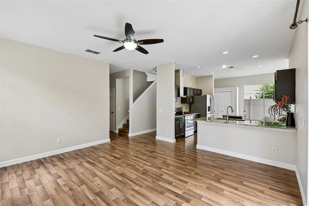 832 Magnolia Creek Circle Orlando FL 32828