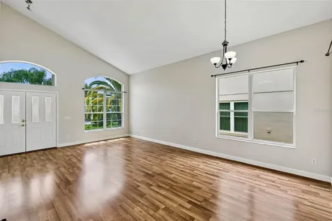 832 Magnolia Creek Circle Orlando FL 32828